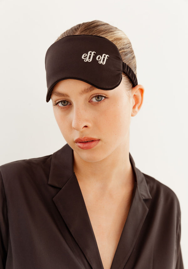 model is wearing an O/S sleep mask-black play sleep mask