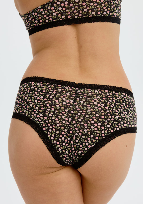 model is wearing an S panty - black,multi the micro lace trim hipster