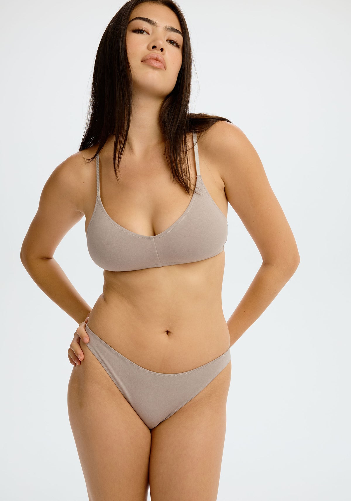 model is wearing an S panty - grey the cotton low rise bikini