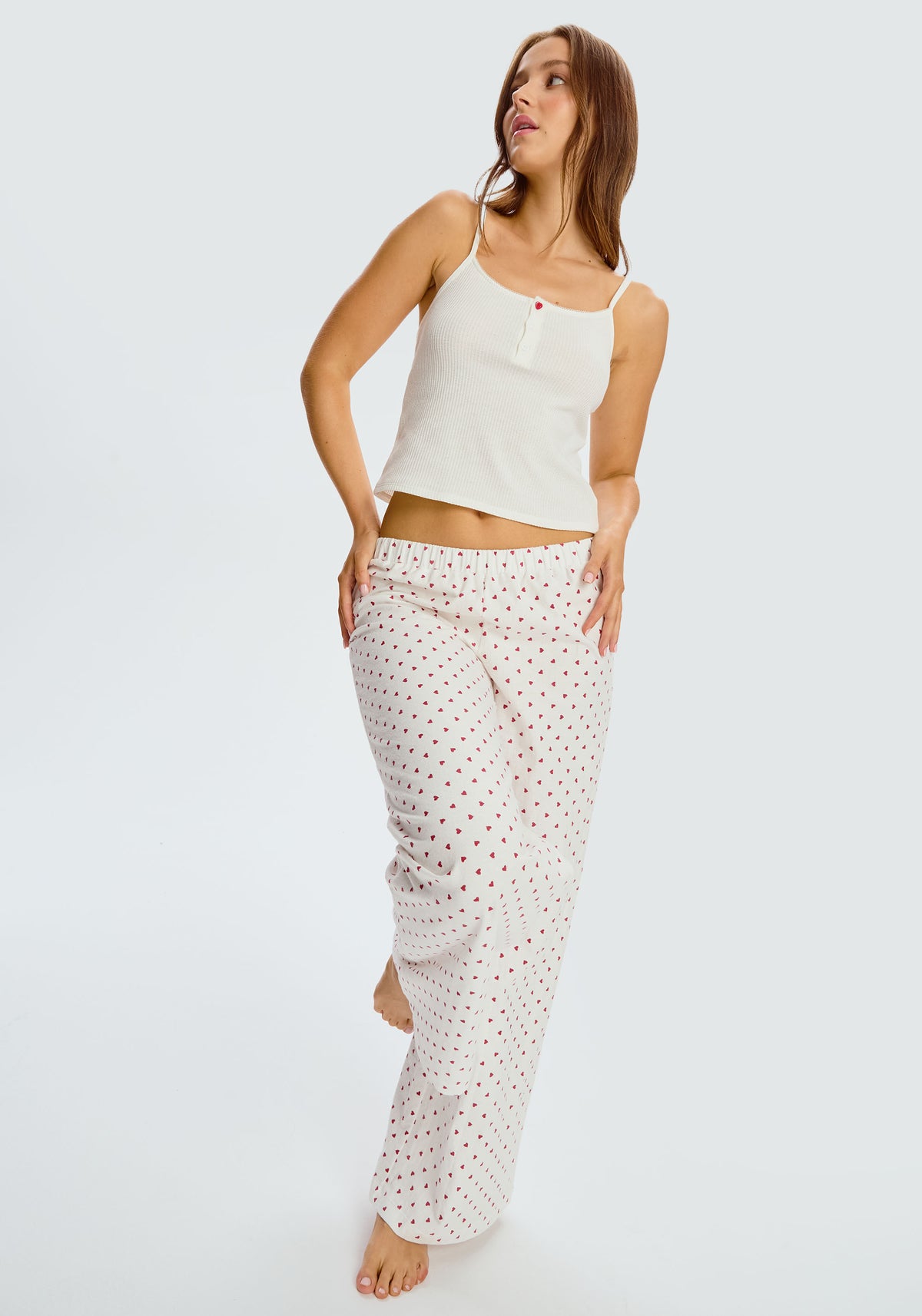 model is wearing an S pant-multi jama pant